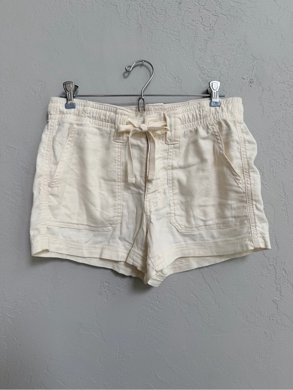 NWOT American Eagle Outfitters Cream Drawstring Linen-Blend Shorts